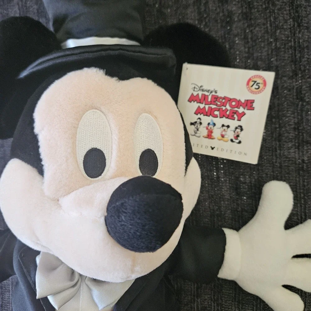 Disney Milestone 24